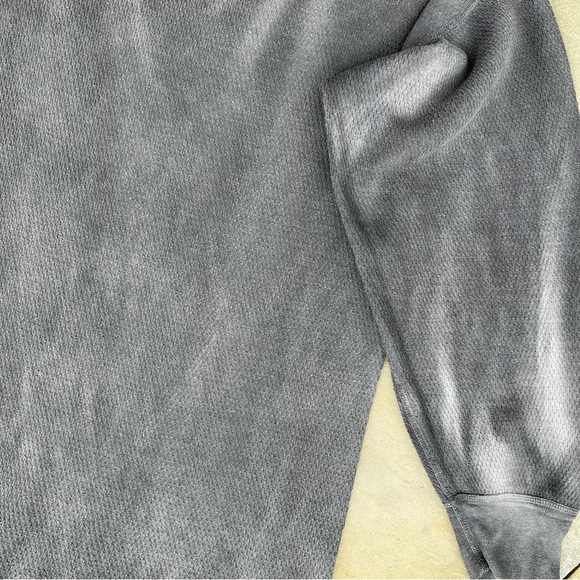 SOLD - Vintage 80s Overdyed Upcycled Grey Black Waffle Knit Thermal Made in USA - Picture 7 of 8